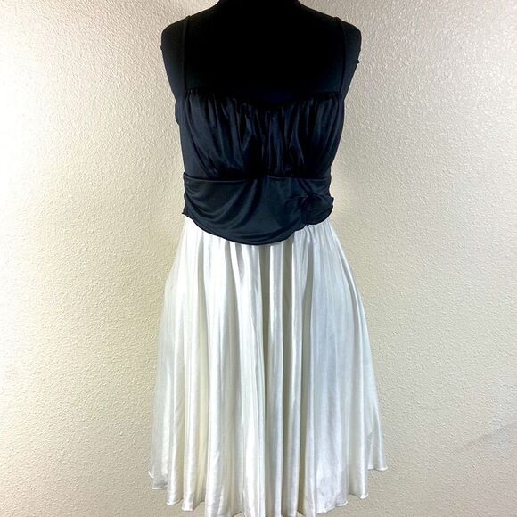 Speechless Woman Dress Size L - Picture 1 of 14